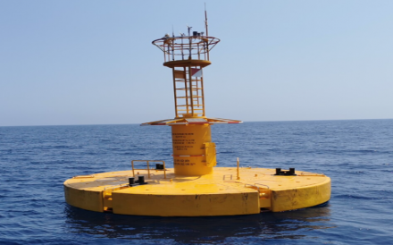 珠江口外海10米大型模塊化綜合觀測浮標業務化海試工程